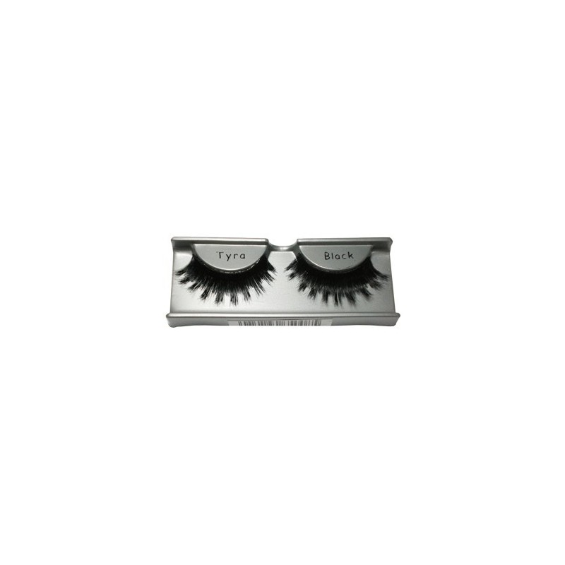 Ardell Runway   Thick Lashes Tyra